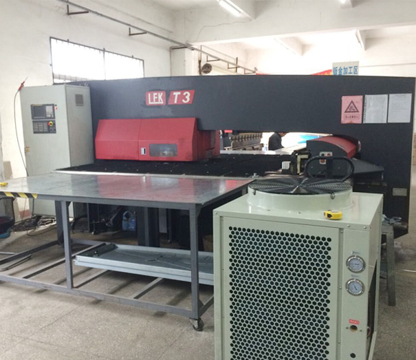 鈑金事業部設備